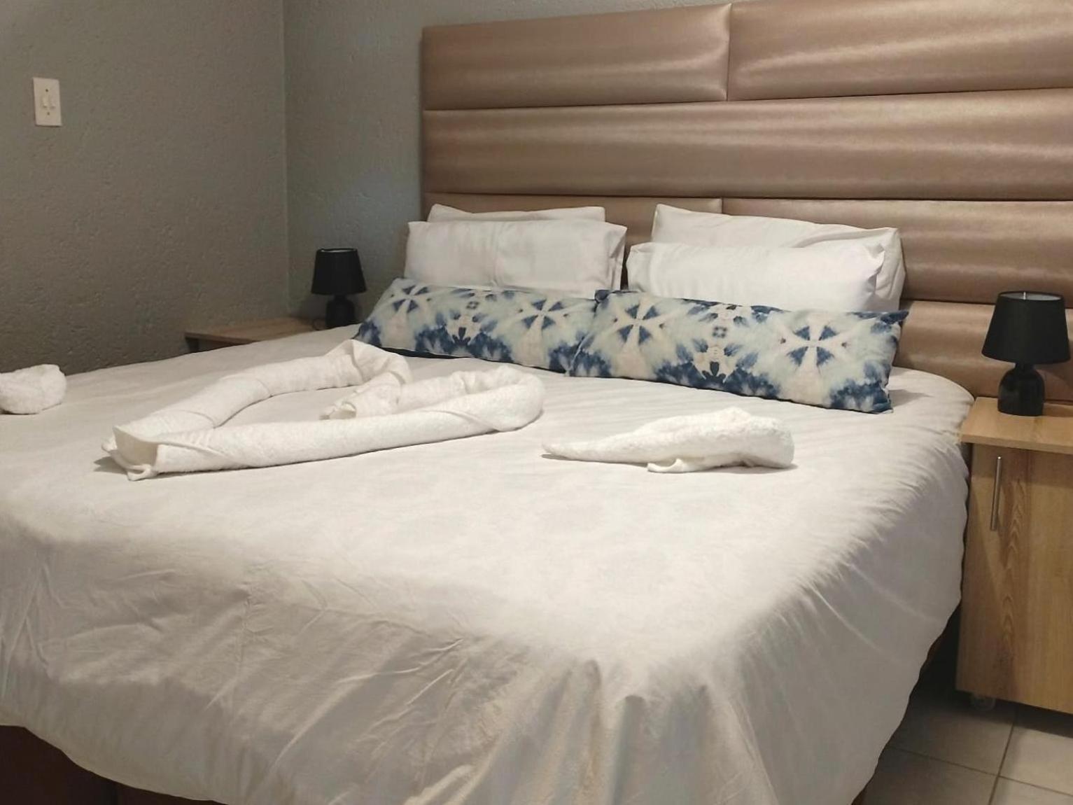 Elegant Guest House Malelane มาเลเลน ภายนอก รูปภาพ
